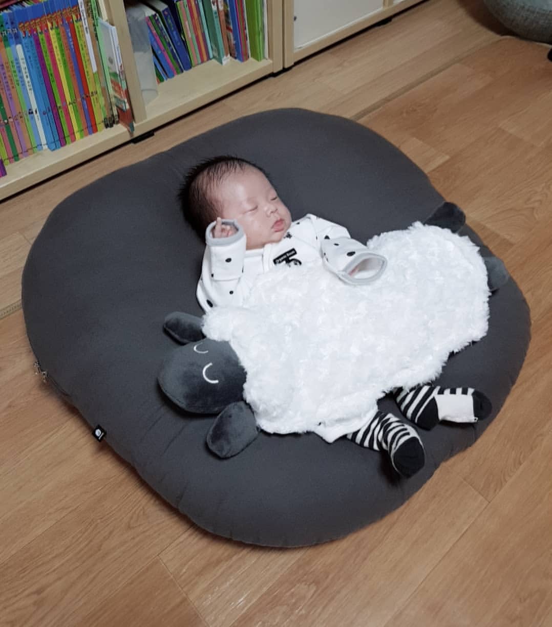 co-nen-cho-tre-so-sinh-nam-goi-1