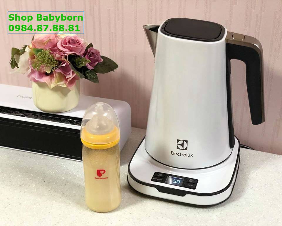 Ấm đun nước Electrolux Expressionist 1.7 lít phiên bản 2018 cực sang chảnh