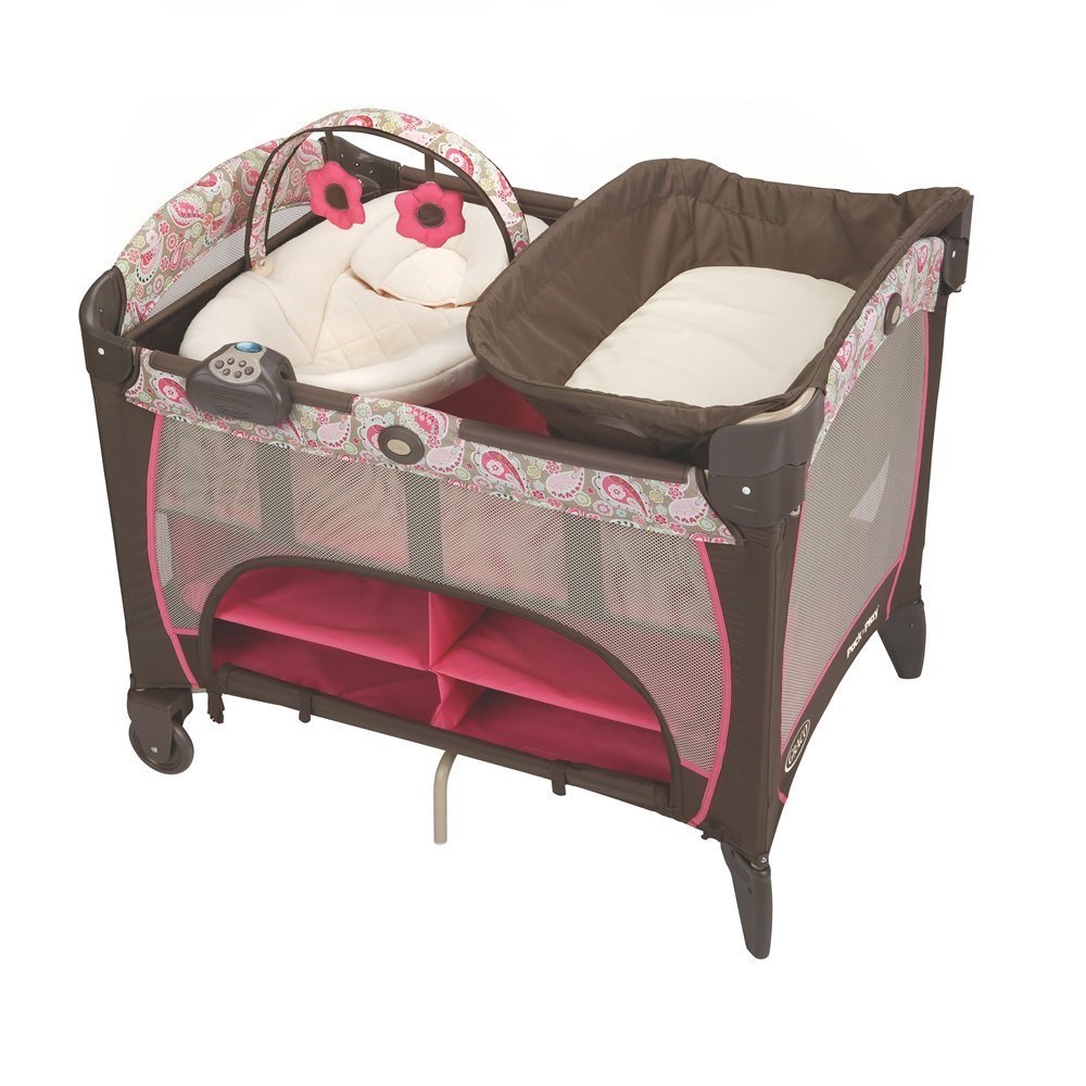 Nôi ngủ đa năng cho bé Graco Pack 'n Play Playard with Newborn Napper Station DLX