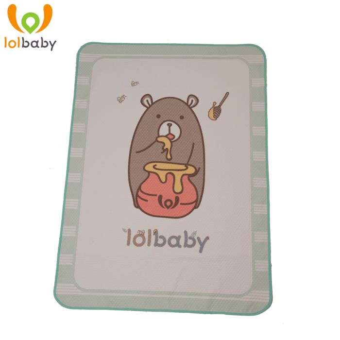 Thảm Chống Thấm Honey Bear LolBaby