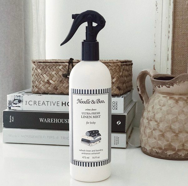 Xịt thơm quần áo Noodle & Boo